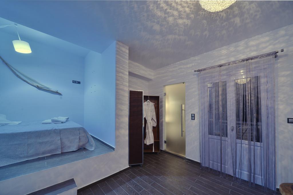 Amo Folegandros Apartman Karavosztászisz Kültér fotó
